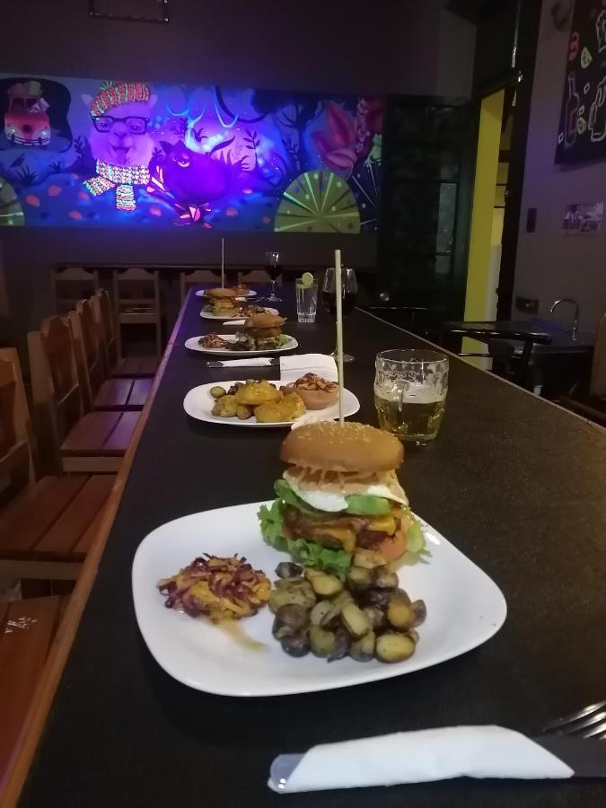 Saint Peter'S Llama Hostal ลาปาซ ภายนอก รูปภาพ